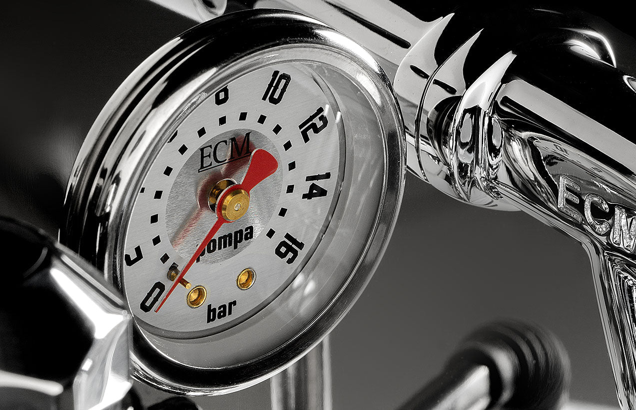ECM Synchronika II Detailansicht Manometer